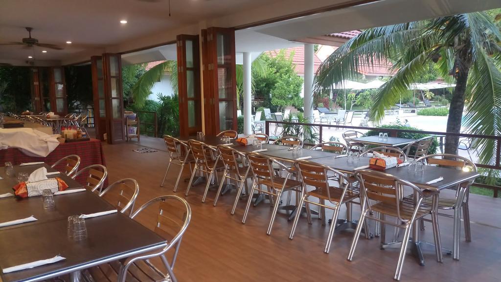 Armonia Village Resort And Spa Chumphon Exterior foto